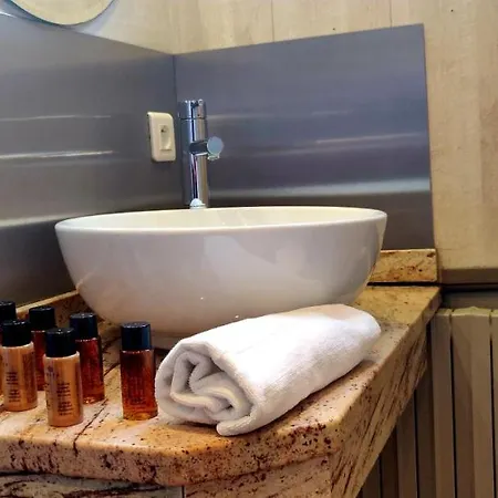 Hotell Beau Rivage 3*